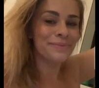 Paige Vanzant Nude In The Bathtub In A Livestream On Onlyfans